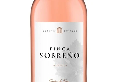 Finca Sobreño Rosado se estrena con 90 puntos de Suckling